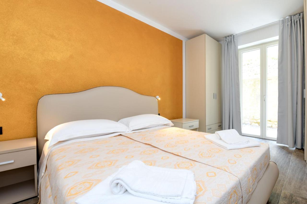 Borgo Ermanno Aparthotel Tignale Exterior photo