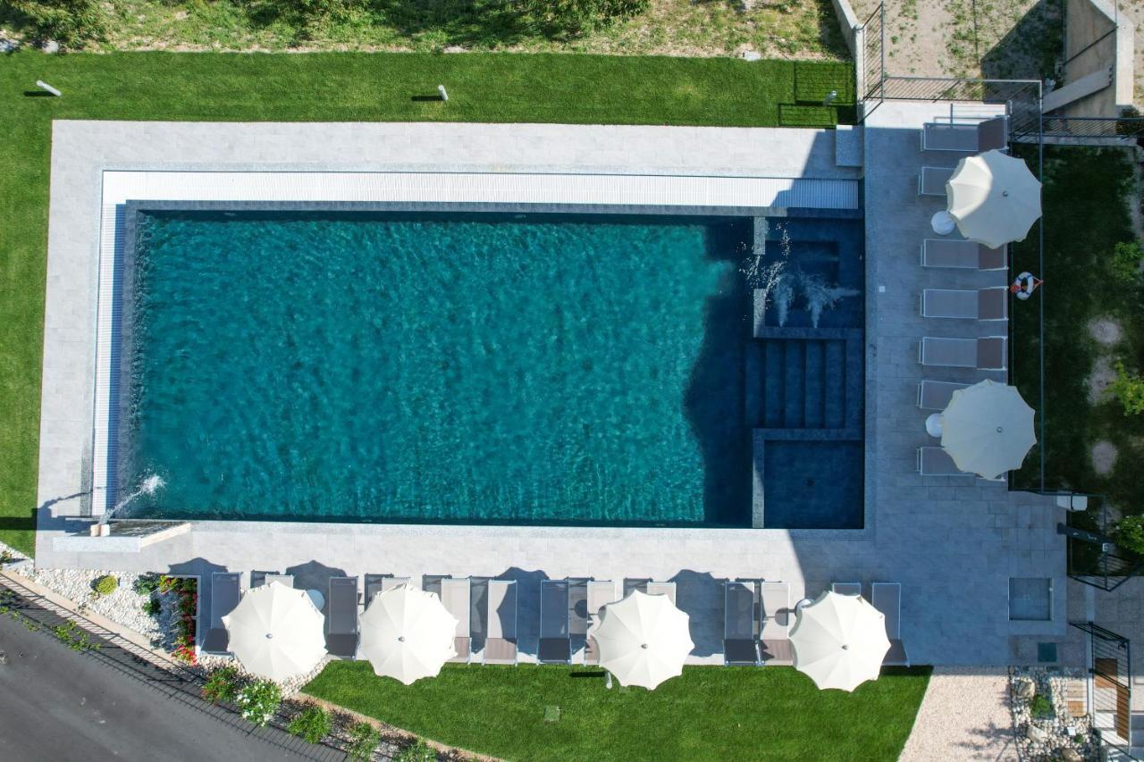 Borgo Ermanno Aparthotel Tignale Exterior photo